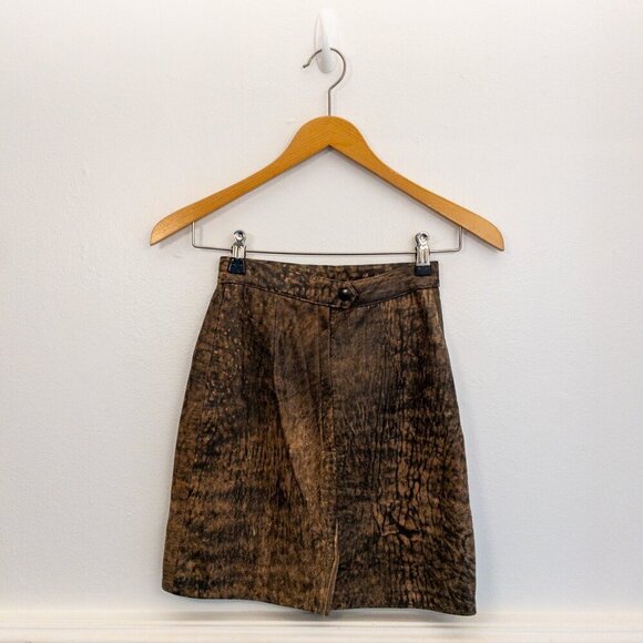 Philip Noel 100% Genuine Leather Cropped Jacket & Skirt Set - Picture 9 of 11